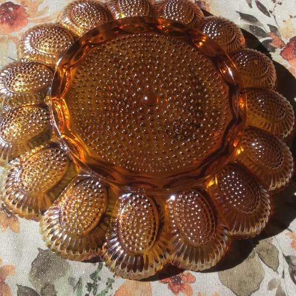 Vintage Carnival Glass Devilled Egg Serving Plate - Holiday Plate - All occasion - Picture 3 of 5